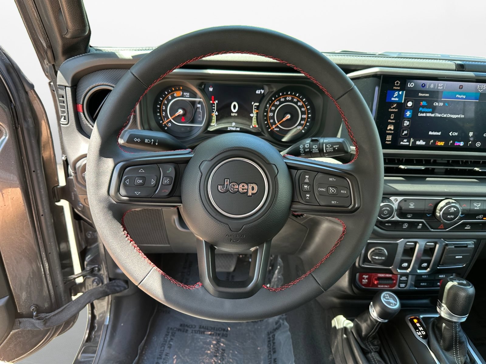 Used 2024 Jeep Wrangler Rubicon AWD/4WD image 12