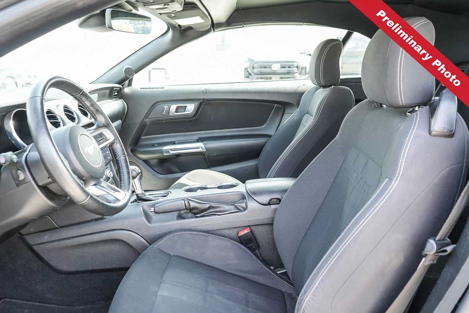 Used 2022 Ford Mustang Convertible RWD image 14