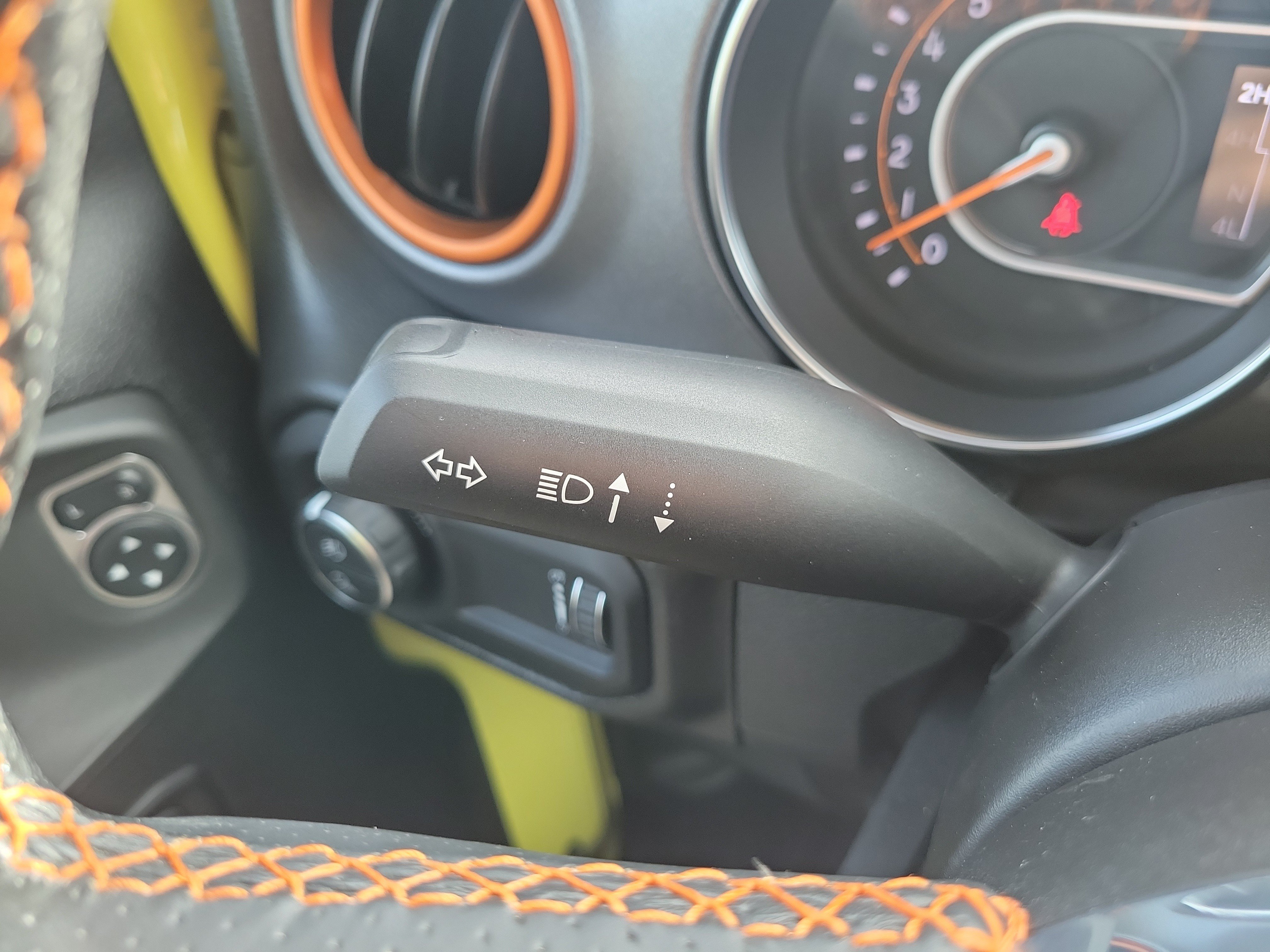 Used 2023 Jeep Gladiator Mojave w/ LED Lighting Group AWD/4WD image 28