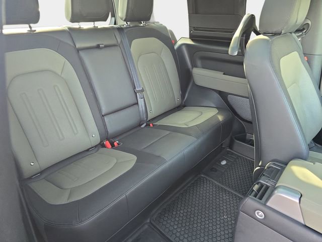 Used 2021 Land Rover Defender 90 X-Dynamic S image 13