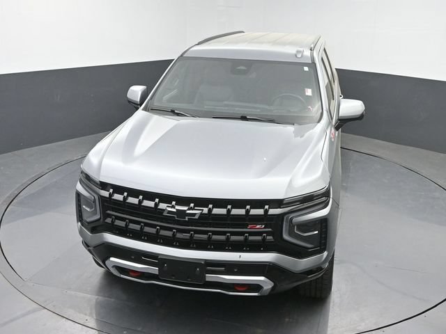Used 2025 Chevrolet Suburban Z71 AWD/4WD image 33