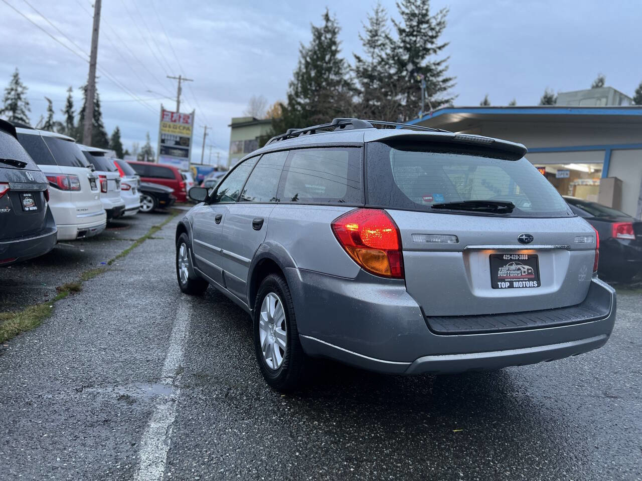 Used 2005 Subaru Outback 2.5i image 7