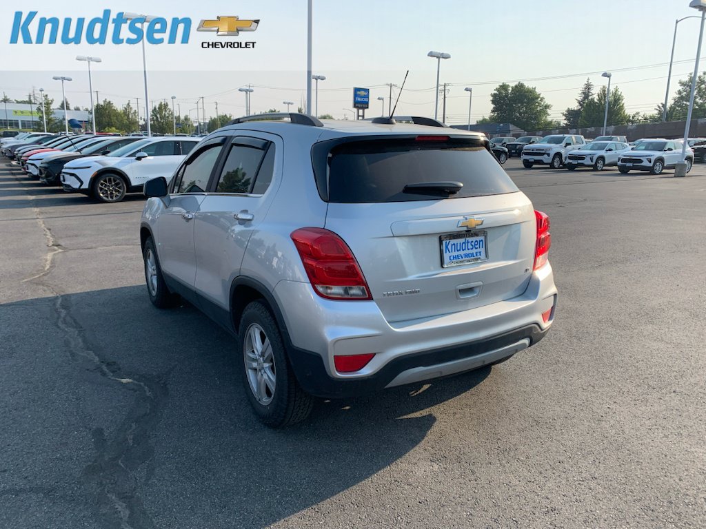 Used 2019 Chevrolet Trax LT w/ LT Convenience Package AWD/4WD image 5