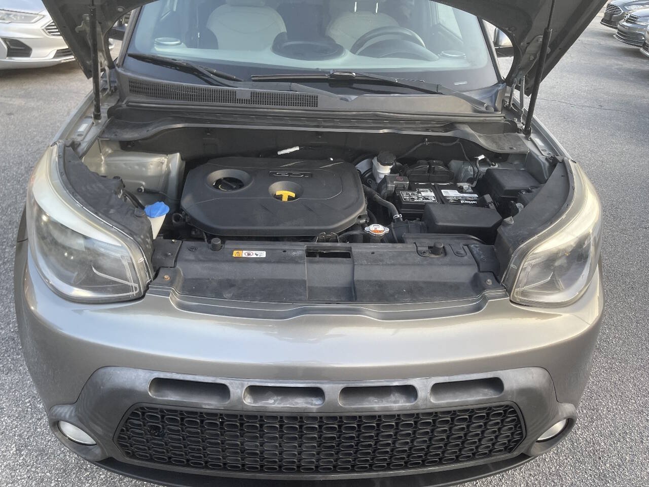 Used 2016 Kia Soul + FWD image 31