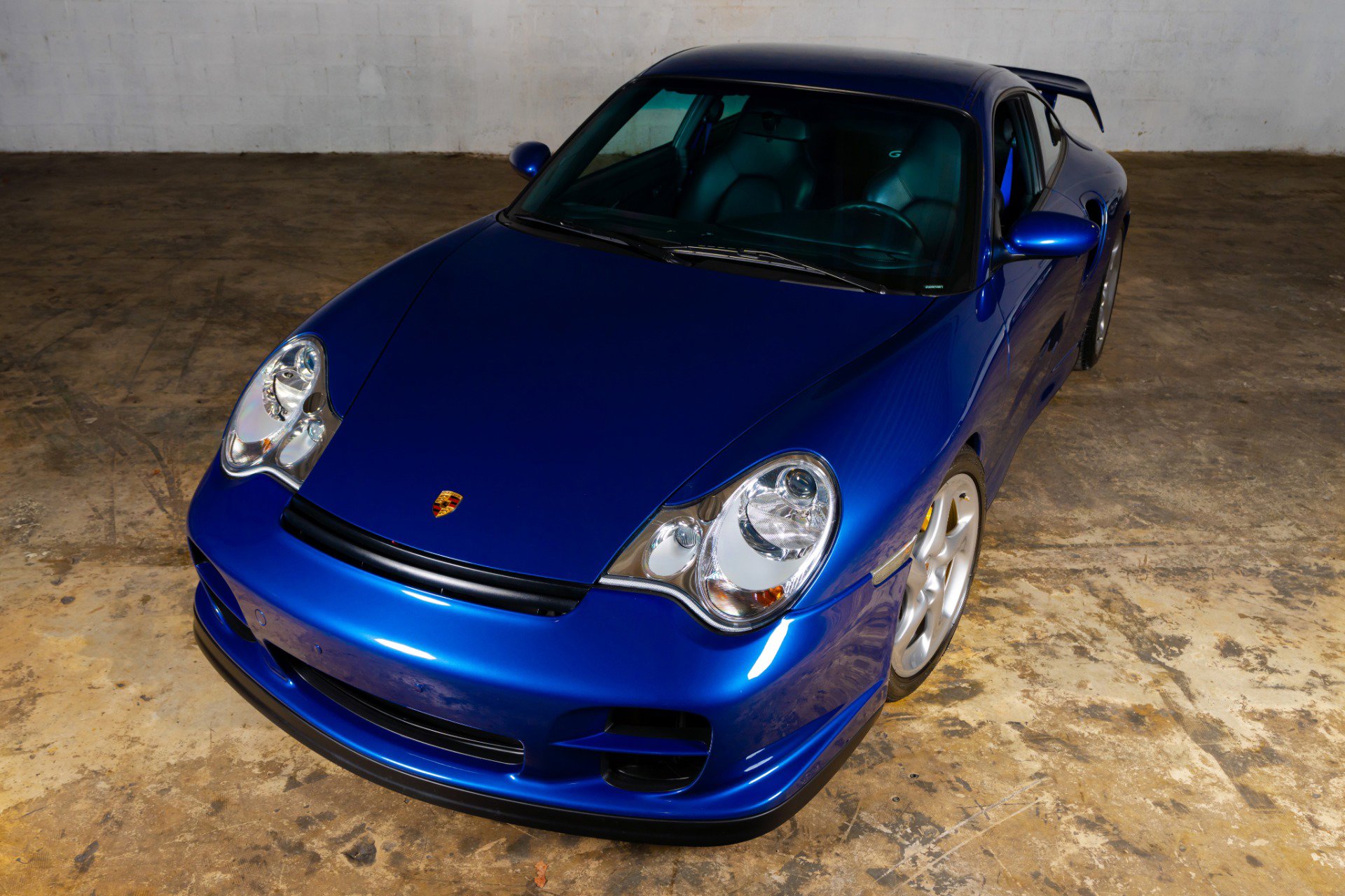 Used 2003 Porsche 911 GT2 image 2