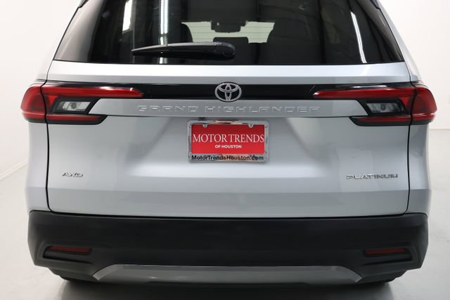 Used 2024 Toyota Grand Highlander Platinum image 64