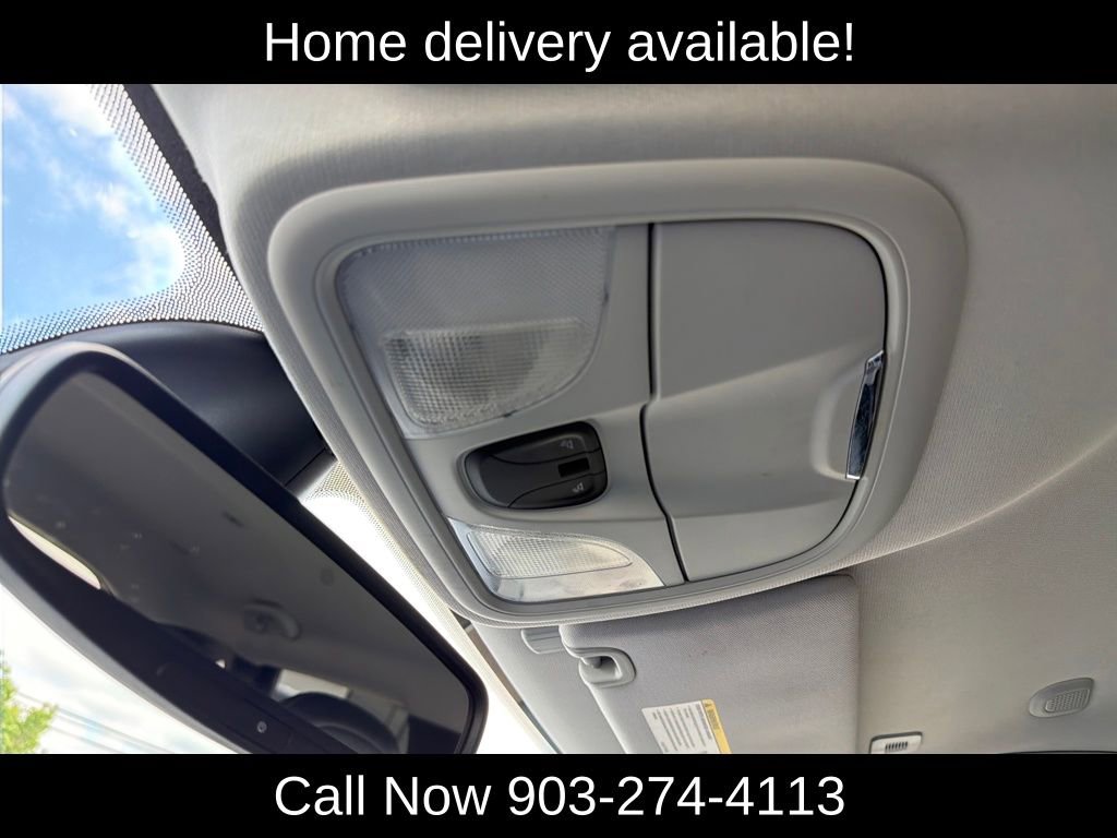 Used 2019 Jeep Cherokee Latitude Plus w/ Comfort/Convenience Group image 26