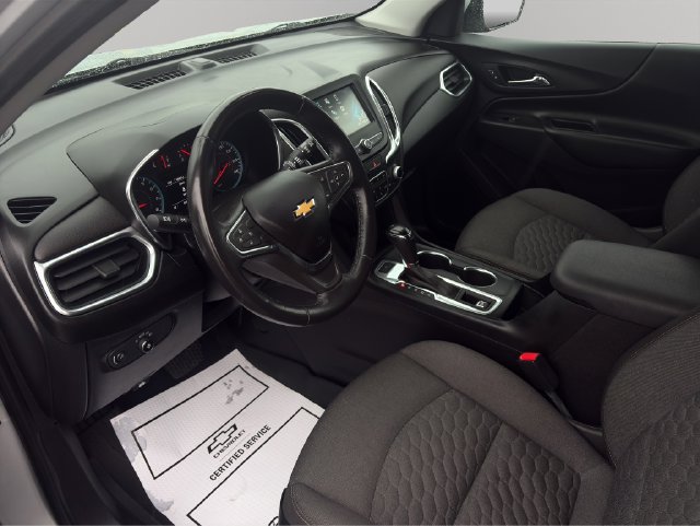 Used 2018 Chevrolet Equinox LT AWD/4WD image 16