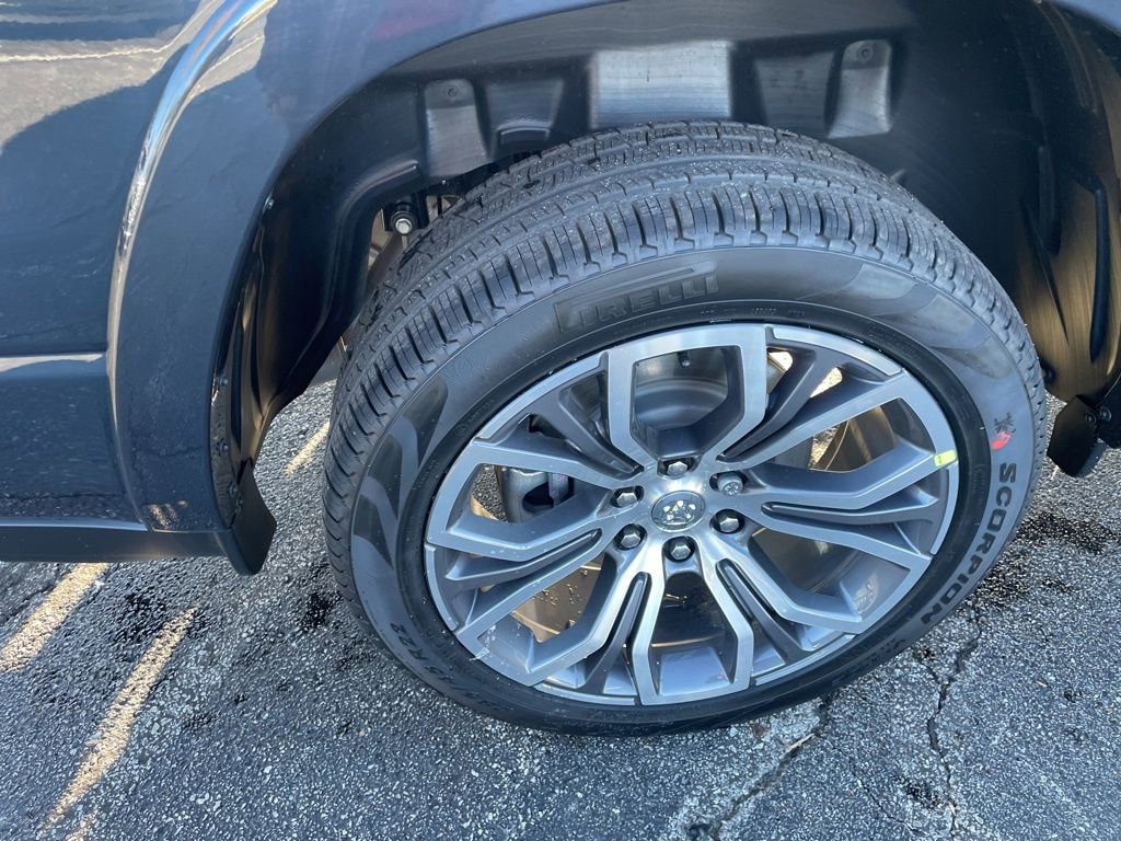 New 2026 RAM 1500 Tungsten w/ Trailer Tow Group image 11