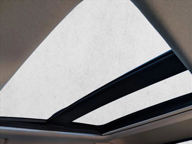 Used 2026 Nissan Kicks SV w/ SV Premium Package image 17