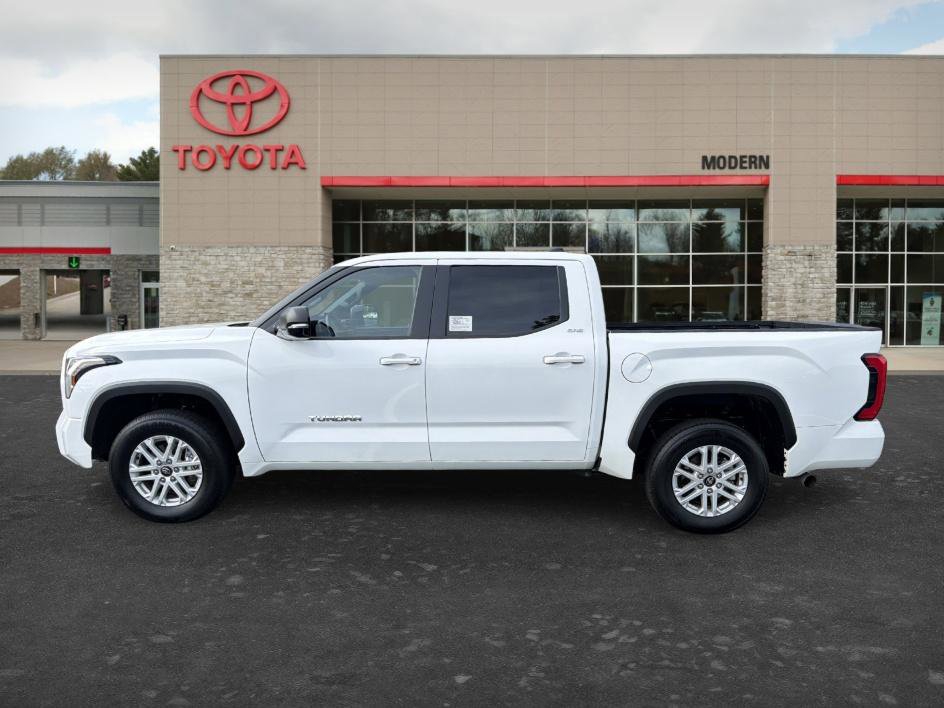 Certified 2025 Toyota Tundra SR5 w/ SR5 Premium Package AWD/4WD image 7
