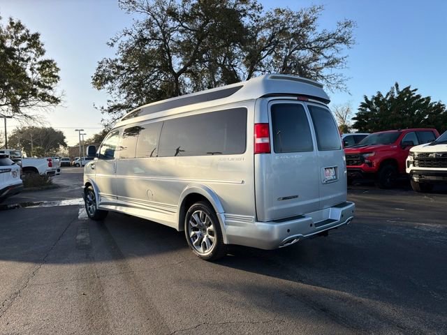 New 2025 Chevrolet Express 2500 Work Van 3D Extended Cargo Van w/ Driver Convenience Package image 7