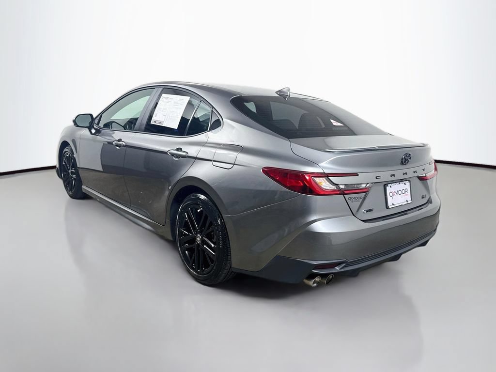 Used 2026 Toyota Camry SE w/ Multimedia Upgrade Package FWD image 5