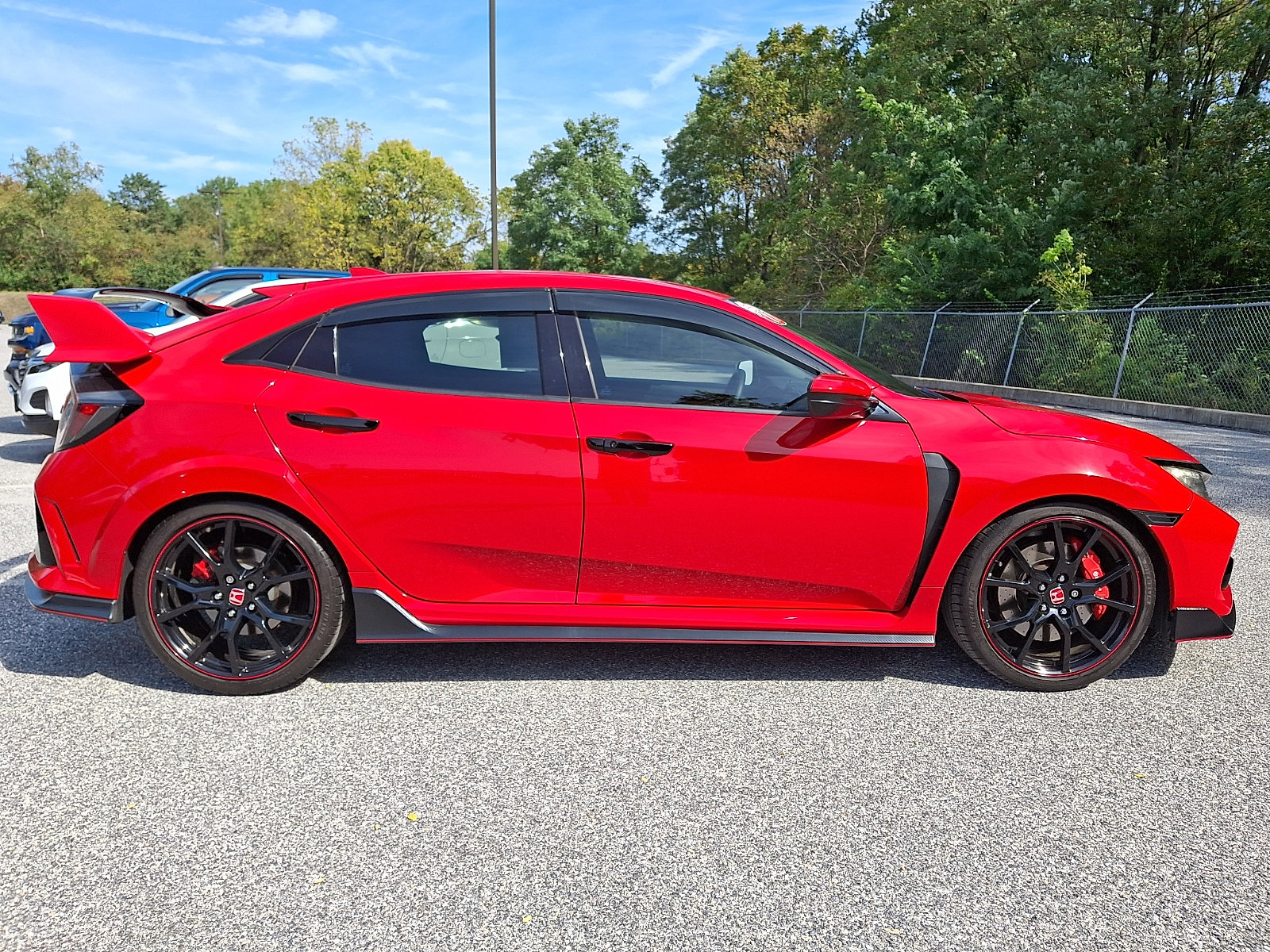Used 2017 Honda Civic Type R image 8