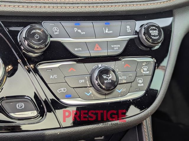 New 2026 Chrysler Pacifica Pinnacle w/ Trailer Tow Group image 20