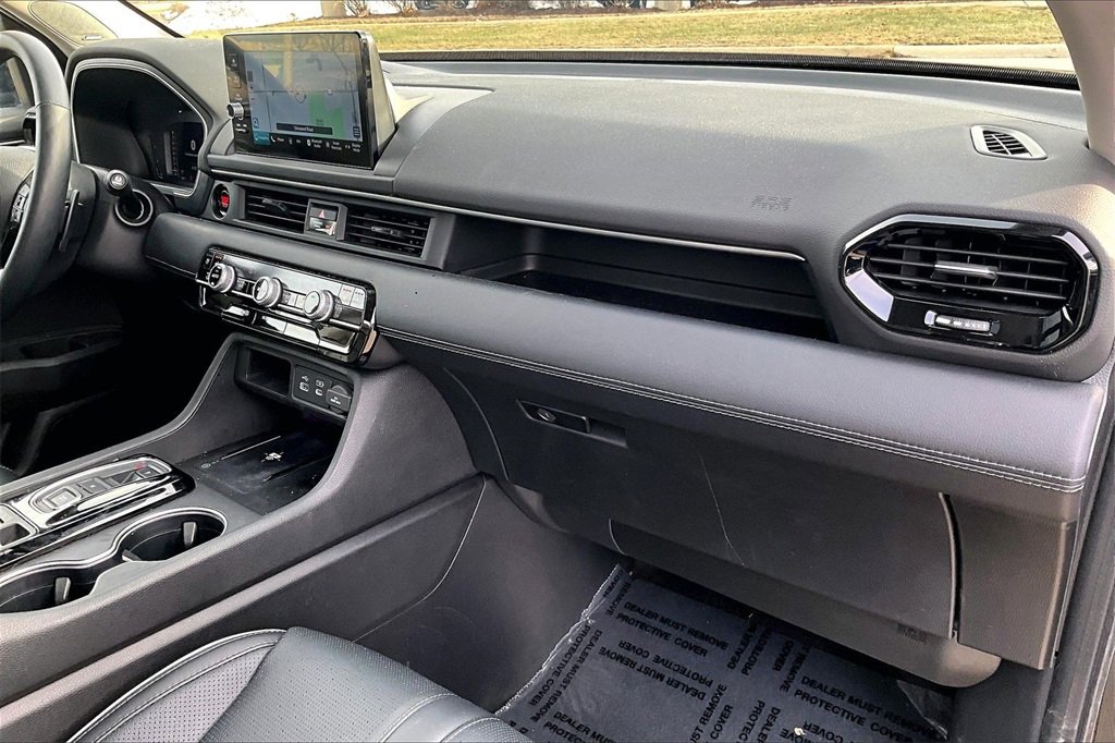 Used 2023 Honda Pilot Elite image 25