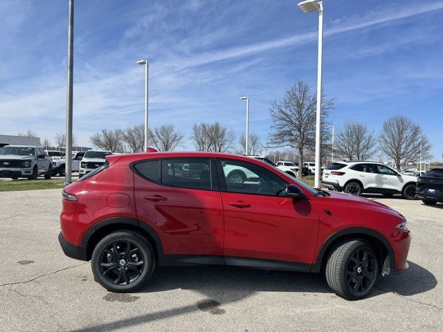 Used 2023 Dodge Hornet GT w/ GT Blacktop Package image 10