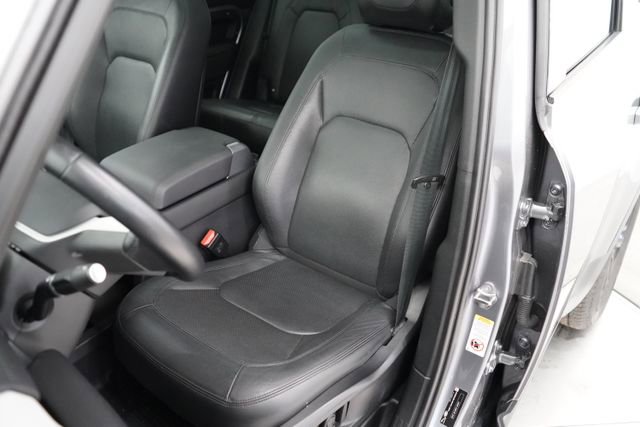 Used 2024 Land Rover Defender 110 S image 31