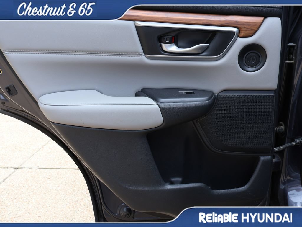 Used 2019 Honda CR-V Touring image 18