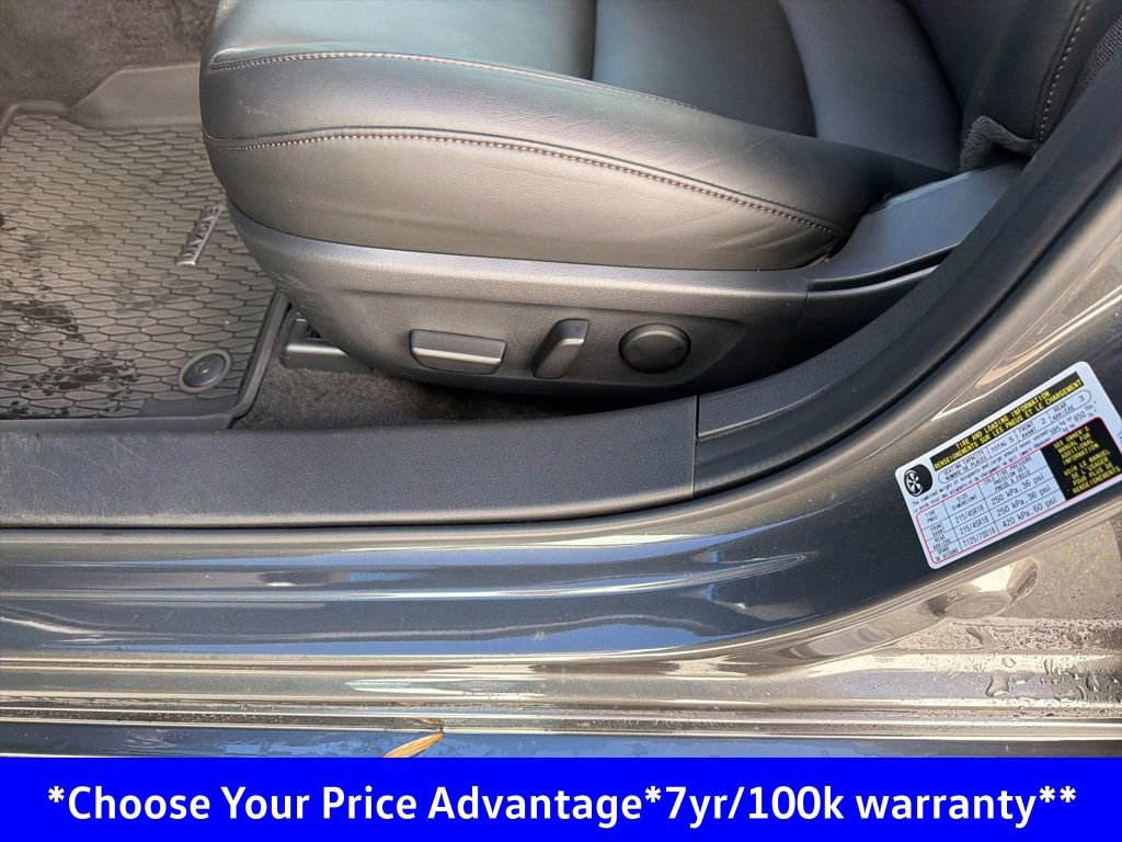 Used 2025 MAZDA MAZDA3 s image 35