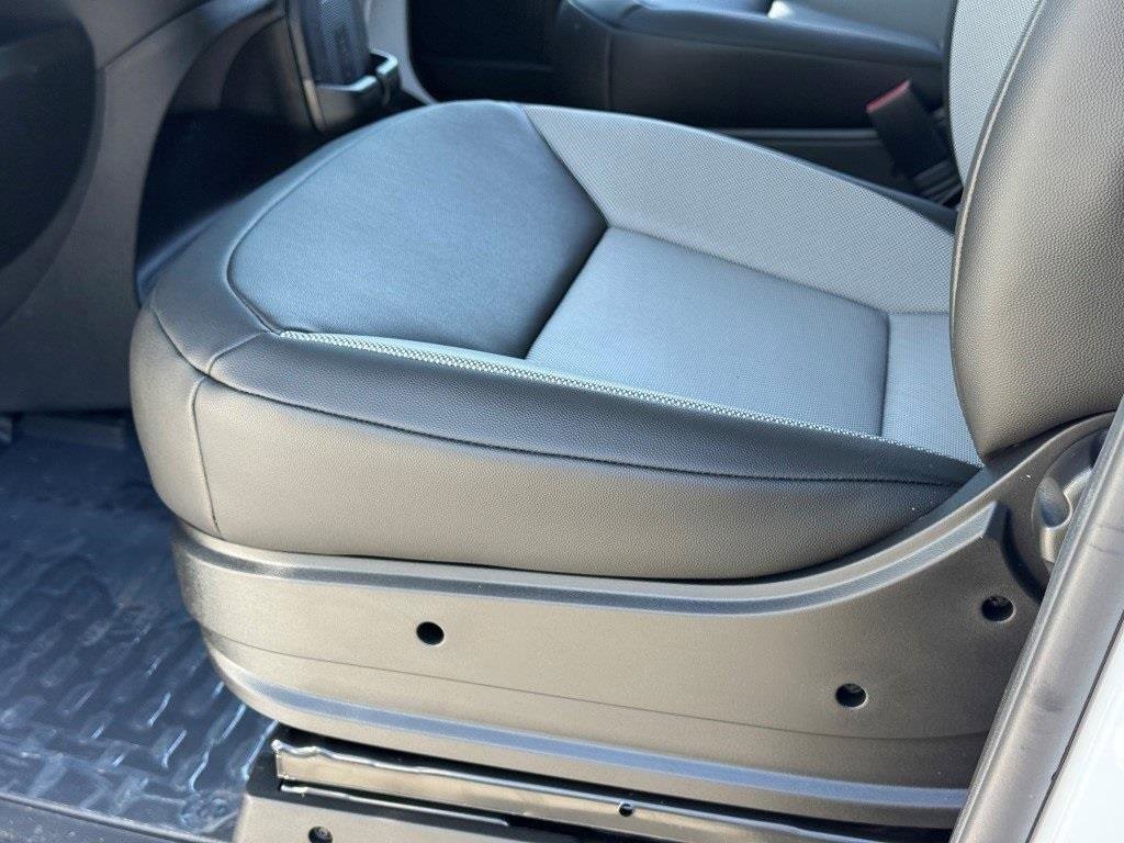 New 2025 RAM ProMaster 1500 w/ Quick Order Package 22G SLT image 16