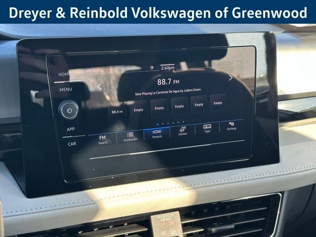 New 2026 Volkswagen Taos S image 18