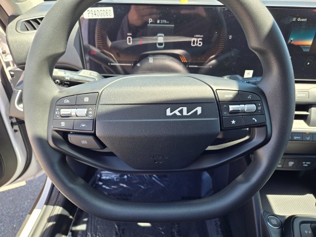 New 2026 Kia K4 FWD image 16