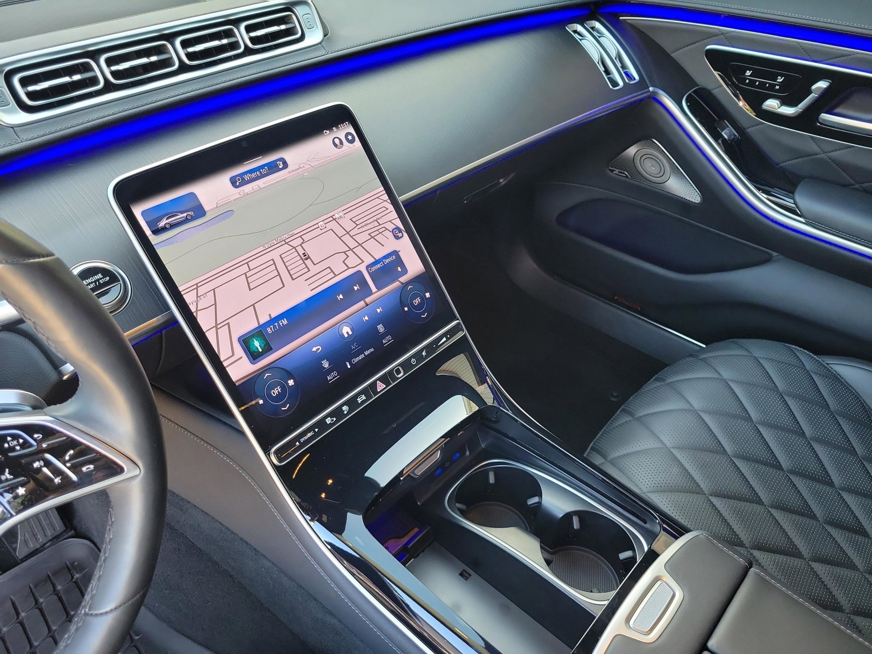 Used 2025 Mercedes-Benz S 580e 4MATIC Sedan image 20