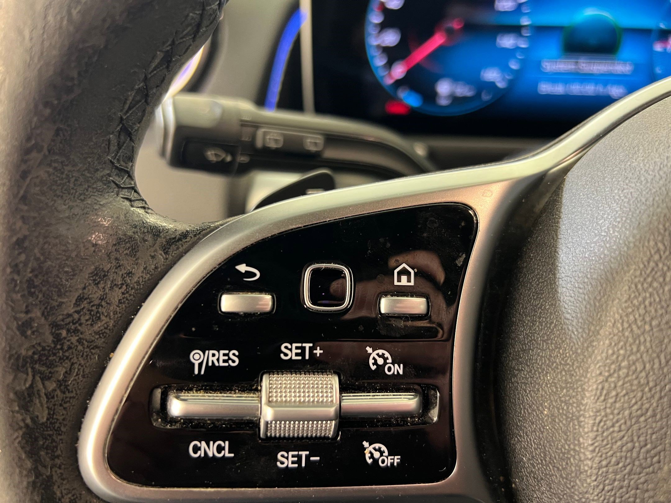 Certified 2021 Mercedes-Benz GLB 250 image 18