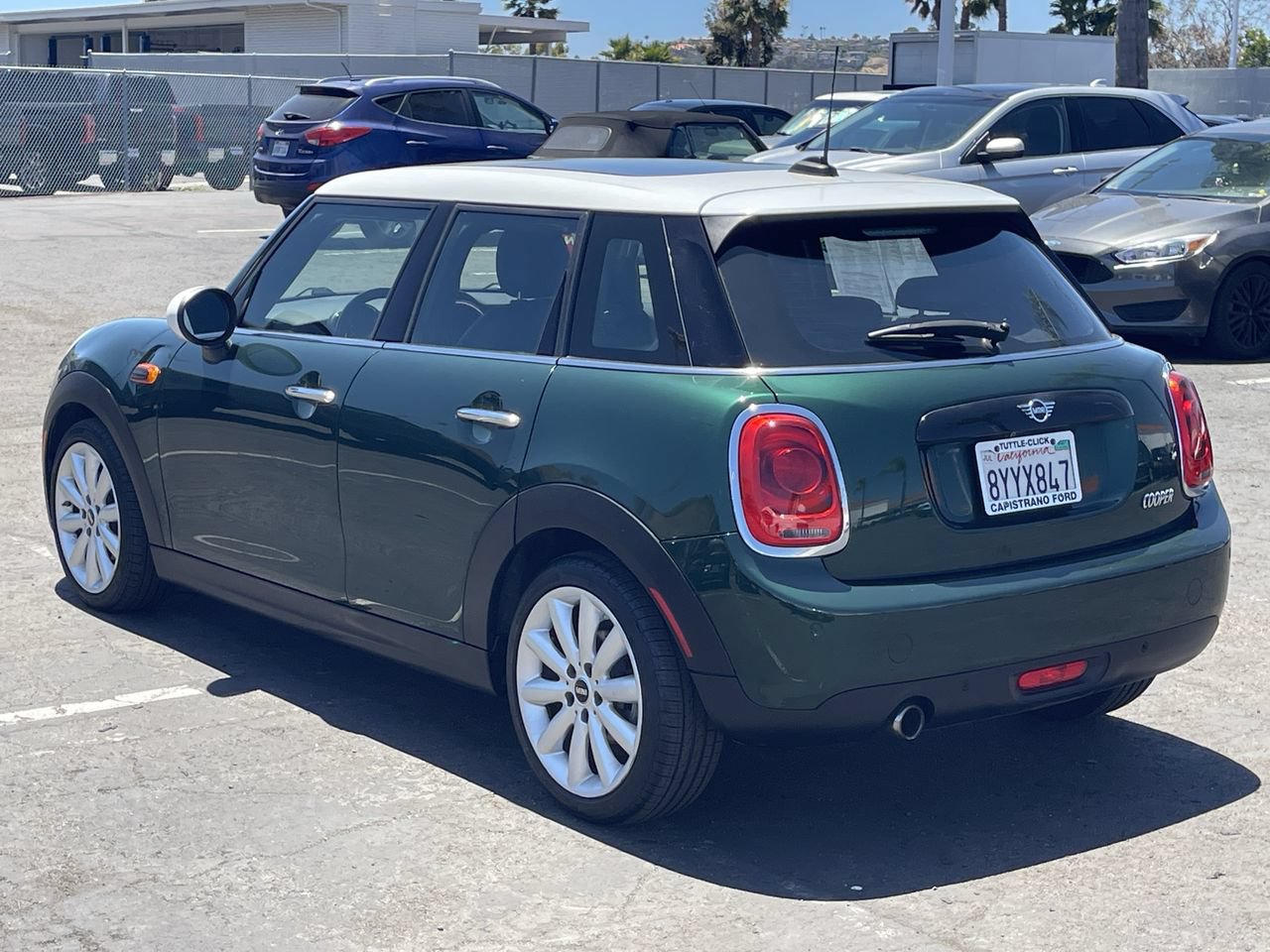 Used 2019 MINI Cooper 4-Door Hardtop FWD image 4