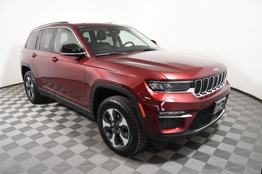 Used 2022 Jeep Grand Cherokee Limited 4xe w/ Luxury Tech Group II image 8