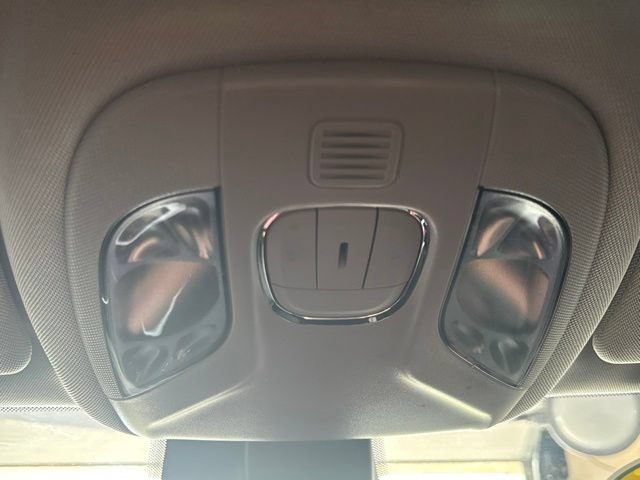Used 2022 Jeep Compass Latitude AWD/4WD image 42