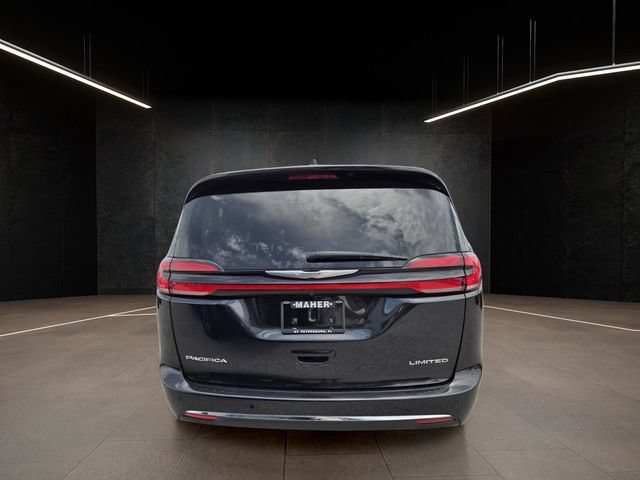 Used 2023 Chrysler Pacifica Limited FWD image 6