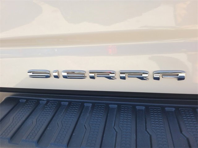 Used 2024 GMC Sierra 2500 Denali Ultimate w/ Max Trailering Package image 15