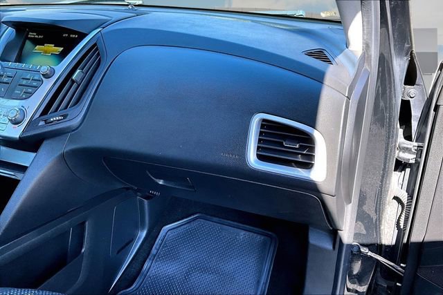 Used 2017 Chevrolet Equinox LS image 16