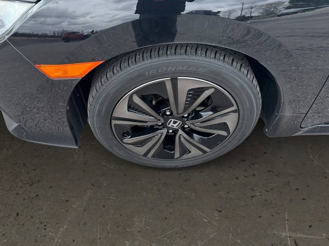 Used 2018 Honda Civic EX image 9