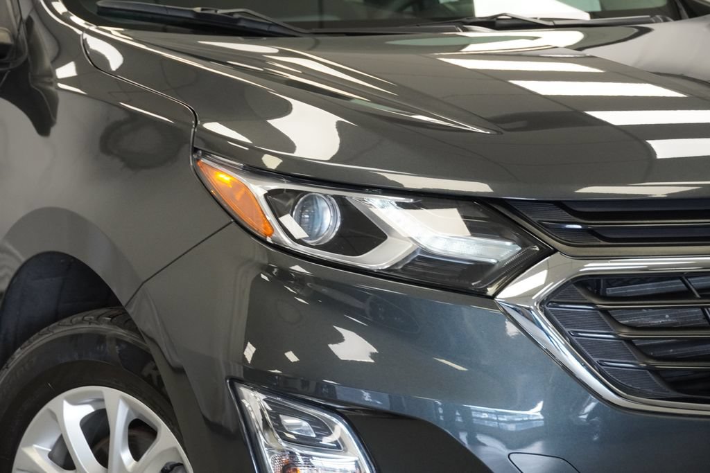 Used 2021 Chevrolet Equinox LS w/ LS Convenience Package AWD/4WD image 31