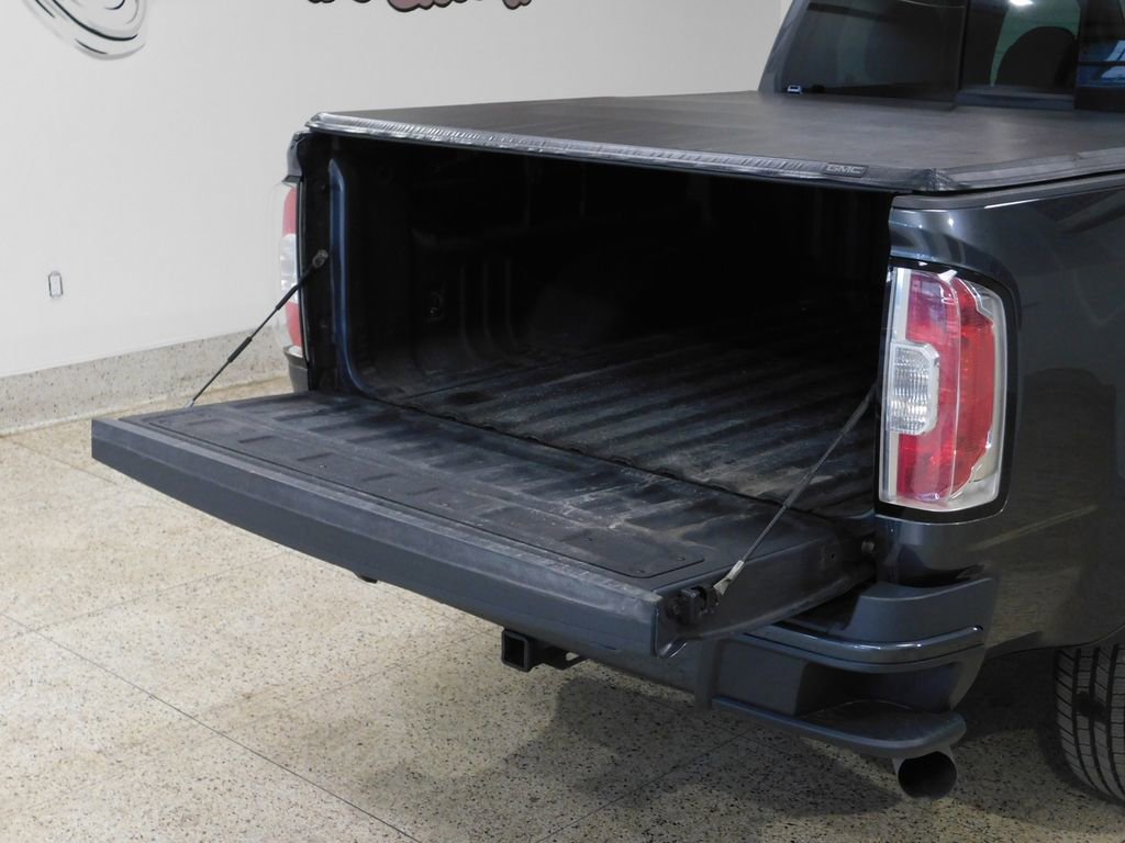 Used 2016 GMC Canyon SLE w/ All Terrain Package image 79