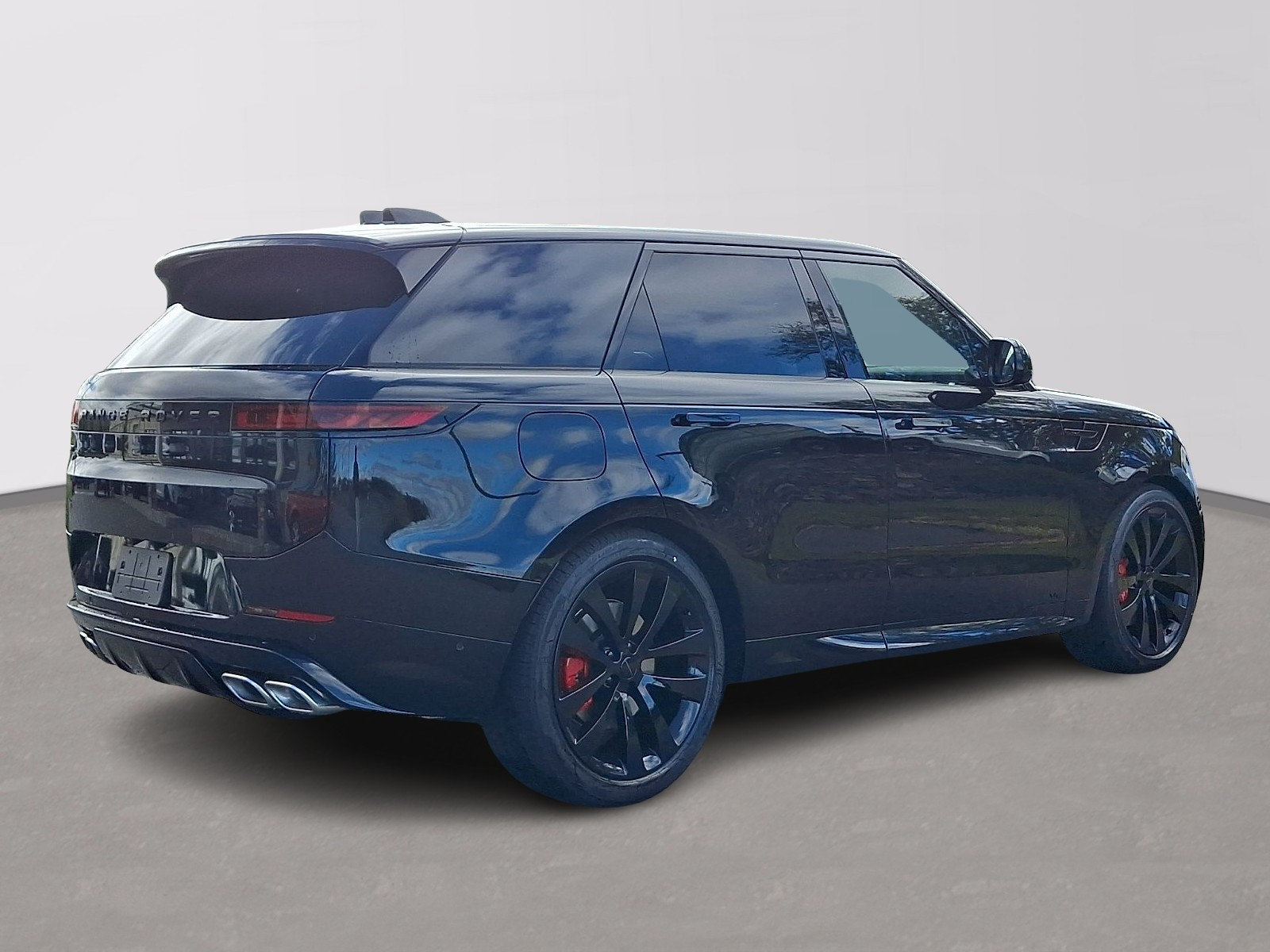 New 2027 Land Rover Range Rover Sport Dynamic SE AWD/4WD image 3