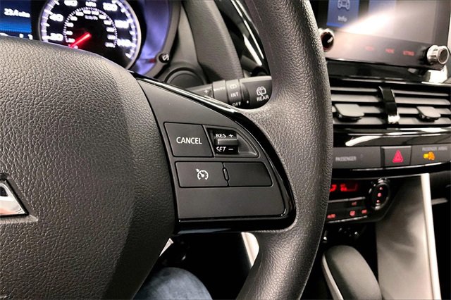 Used 2023 Mitsubishi Eclipse Cross SE image 24