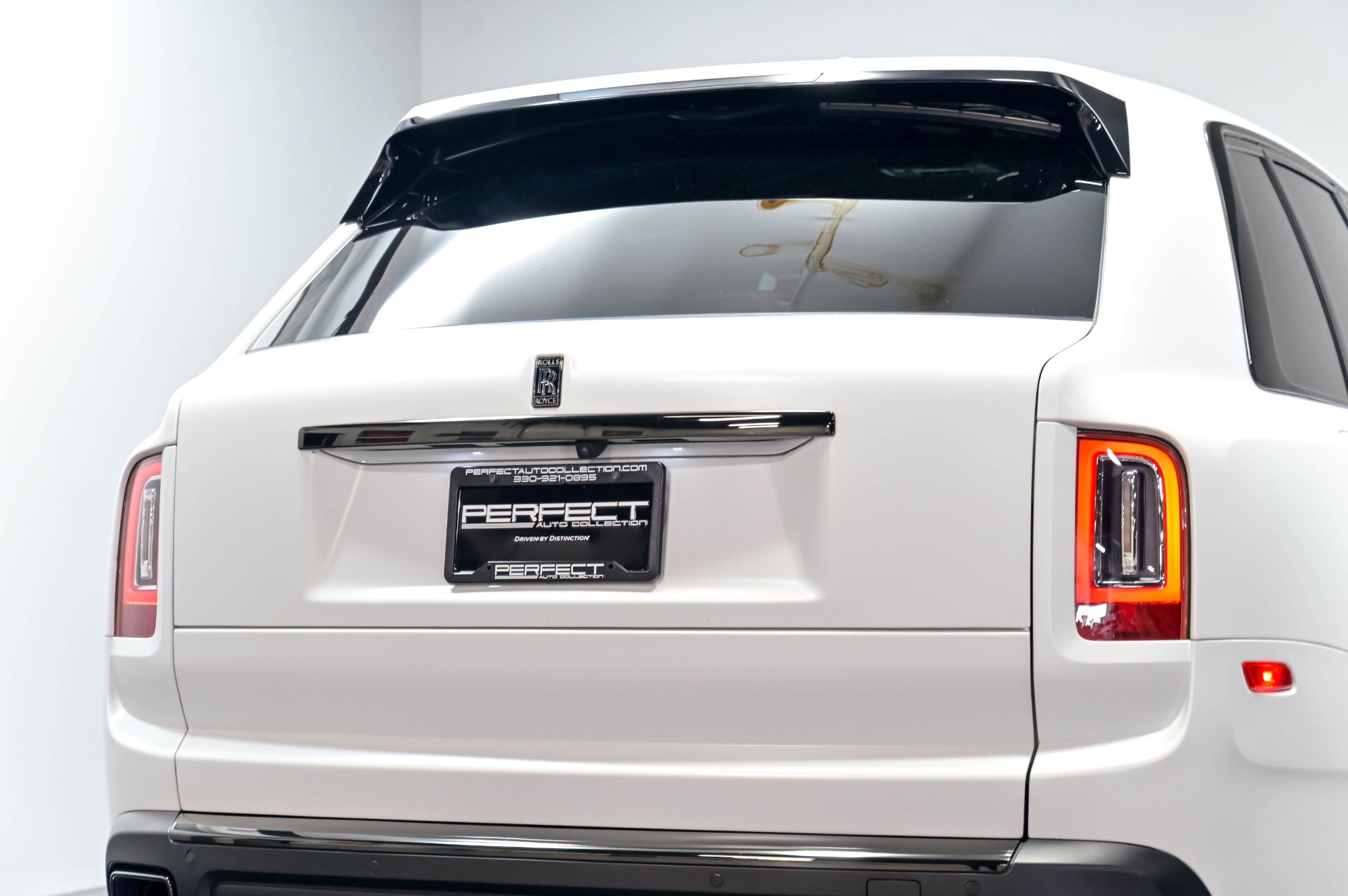 Used 2021 Rolls-Royce Cullinan Black Badge AWD/4WD image 96