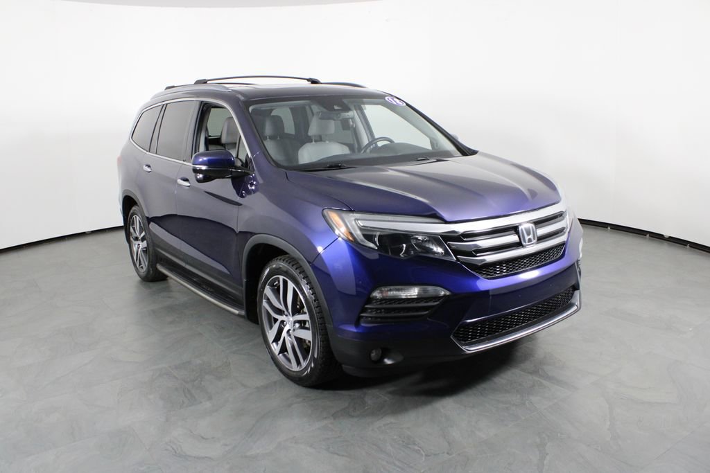 Used 2018 Honda Pilot Touring image 4