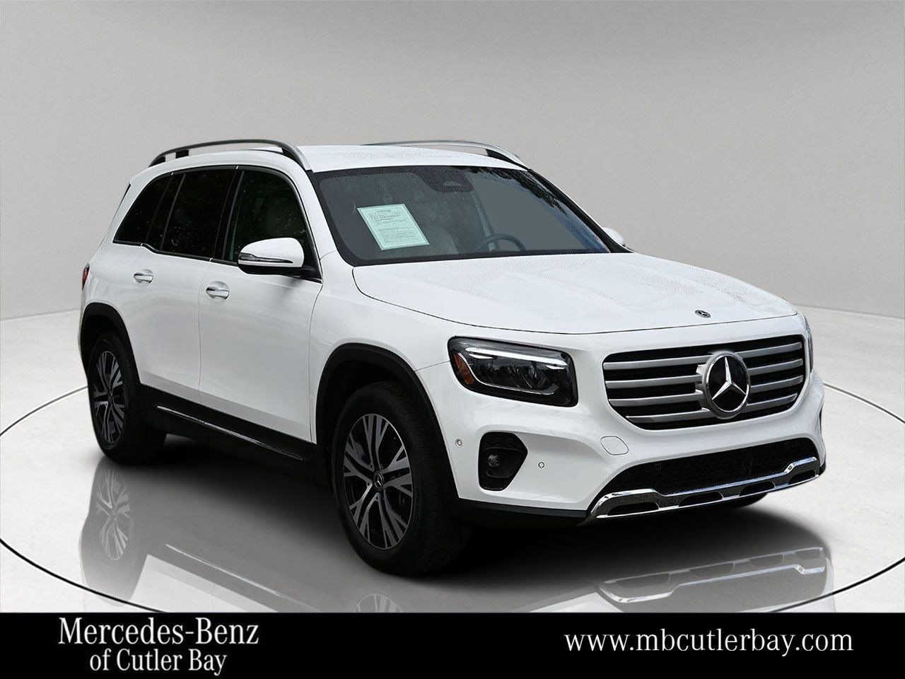 Certified 2025 Mercedes-Benz GLB 250 image 1