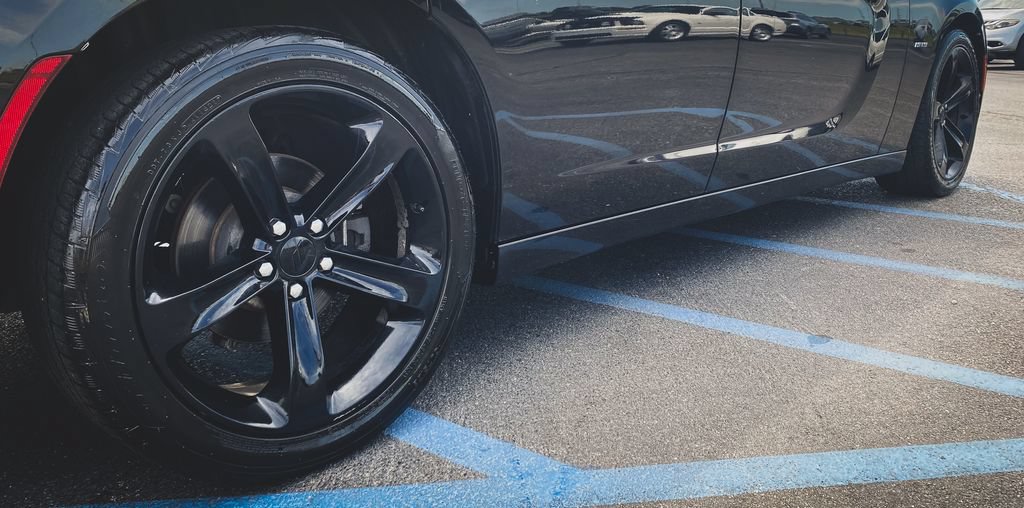 Used 2018 Dodge Charger R/T RWD image 26