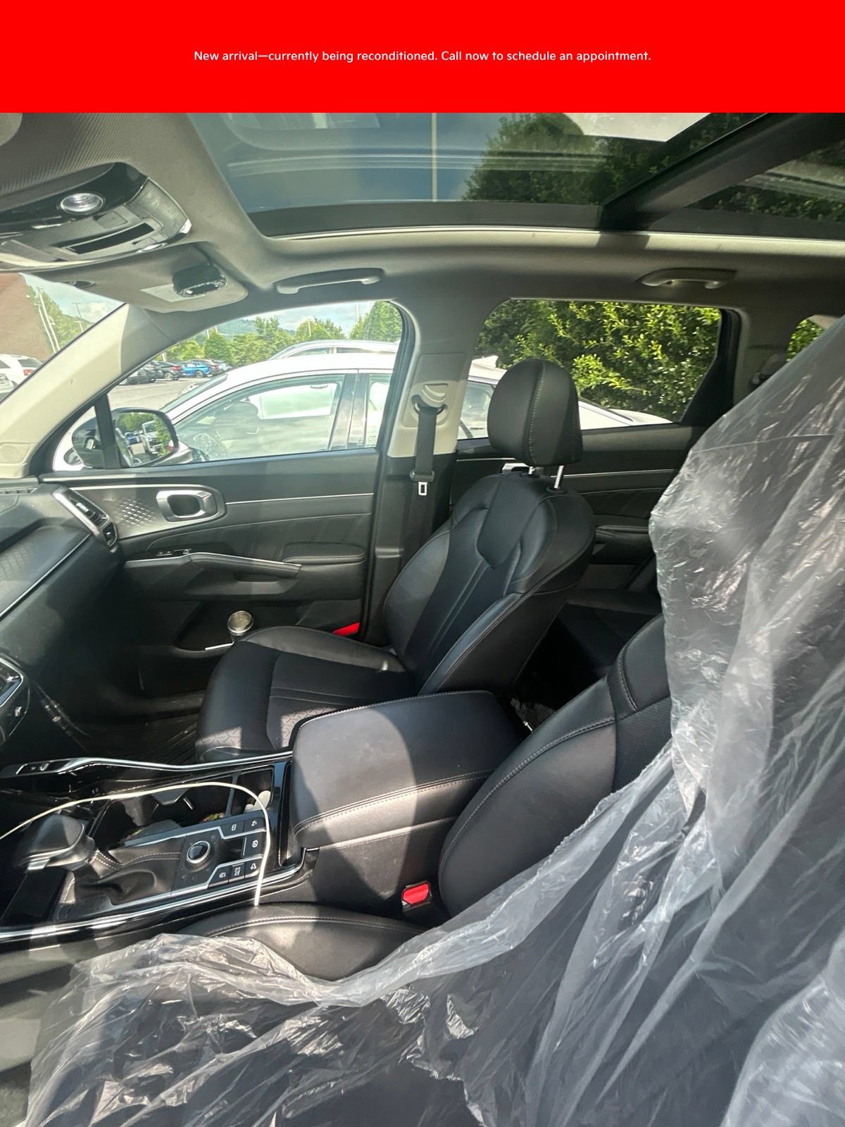 Certified 2023 Kia Sorento SX AWD/4WD image 2