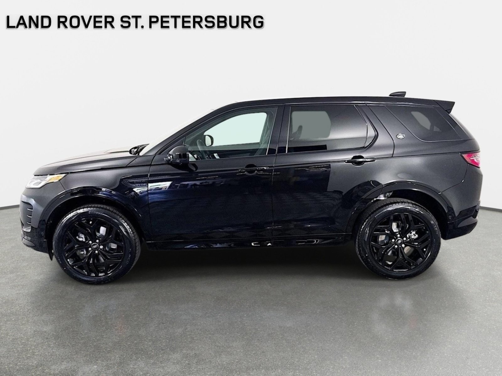 New 2026 Land Rover Discovery Sport Landmark AWD/4WD image 8