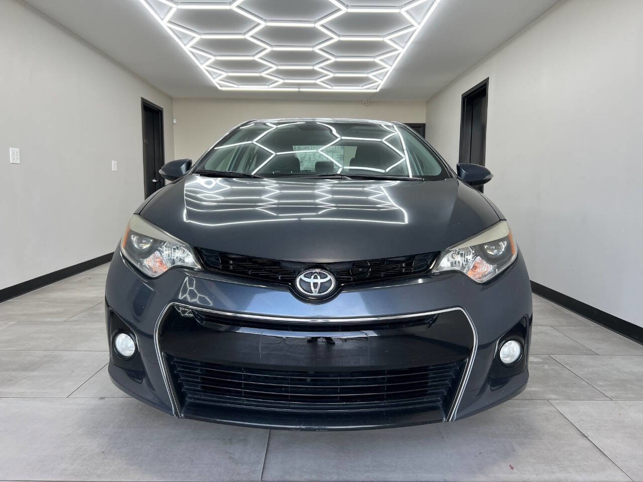 Used 2014 Toyota Corolla S image 9