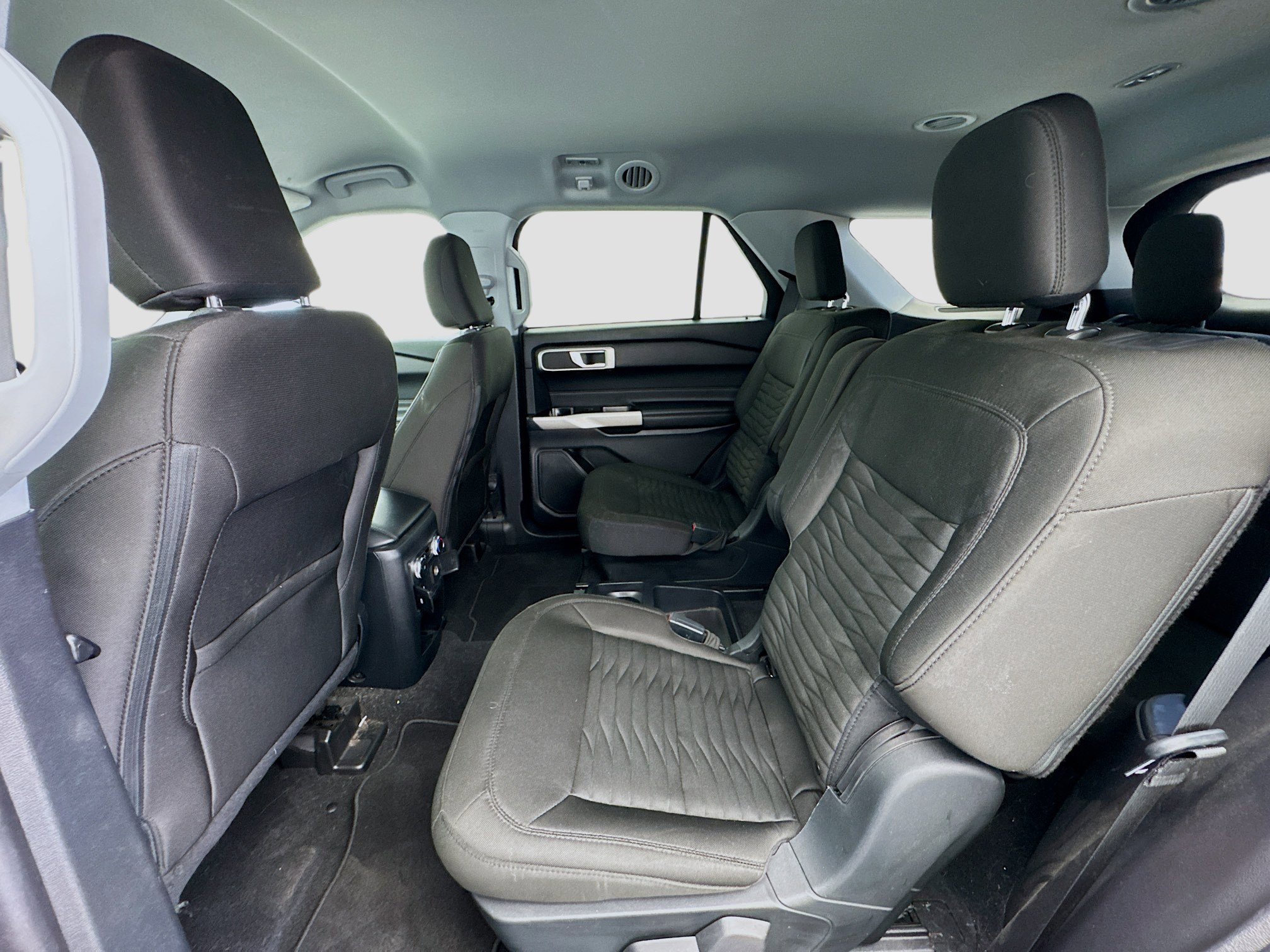 Used 2021 Ford Explorer XLT image 15