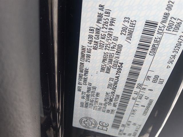 Used 2022 Ford Escape Titanium image 95