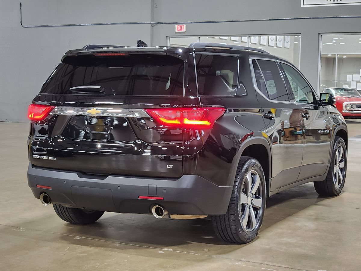 Used 2019 Chevrolet Traverse LT w/ LT Premium Package AWD/4WD image 8